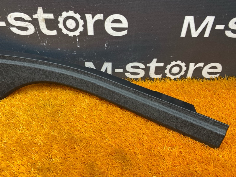 Накладка на порог салона, 290 рублей, Красноярск