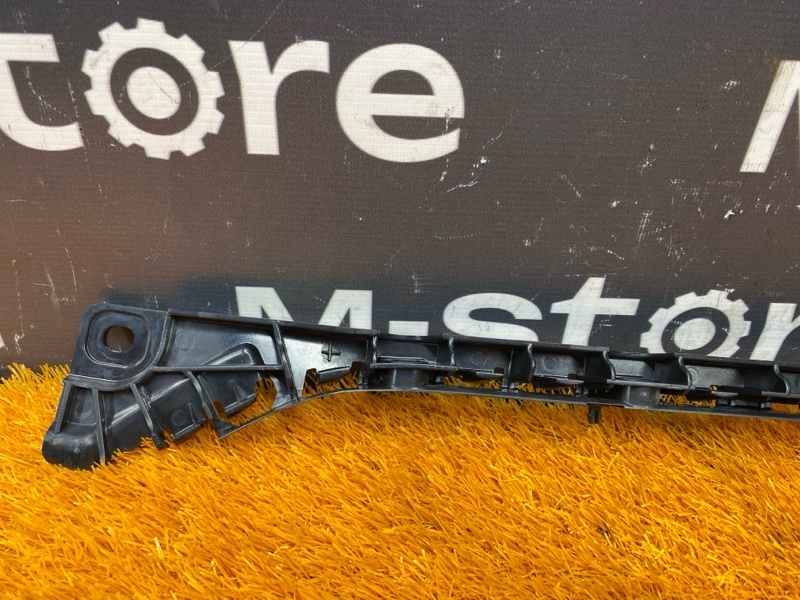 крепление бампера, 950 рублей, Красноярск