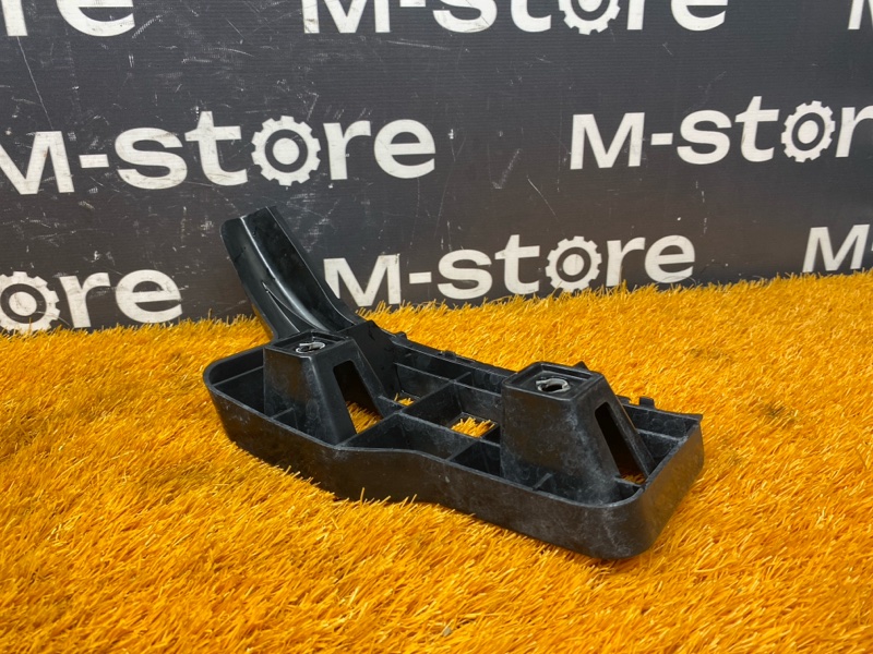 крепление бампера, 1500 рублей, Красноярск