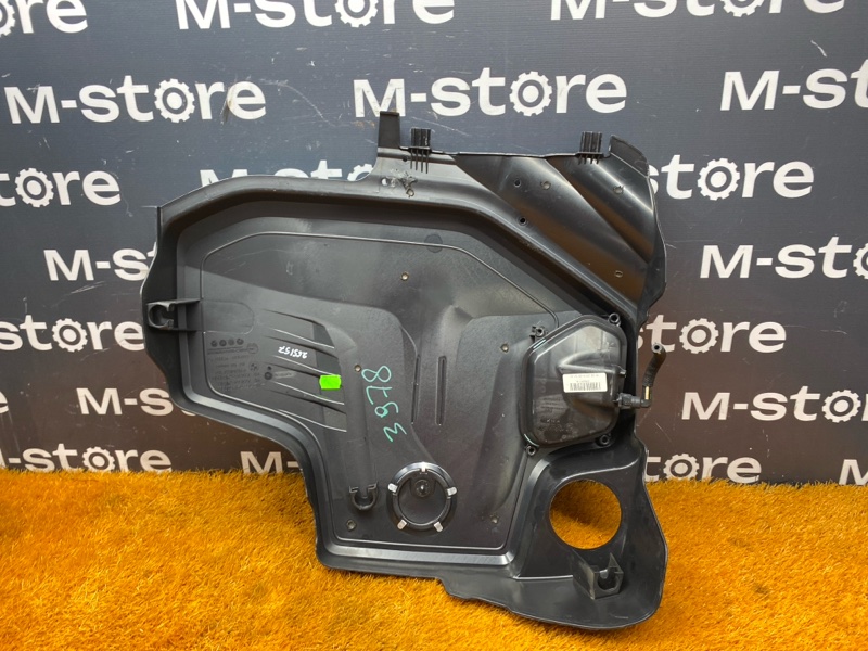 крышка двигателя, 1000 рублей, Красноярск