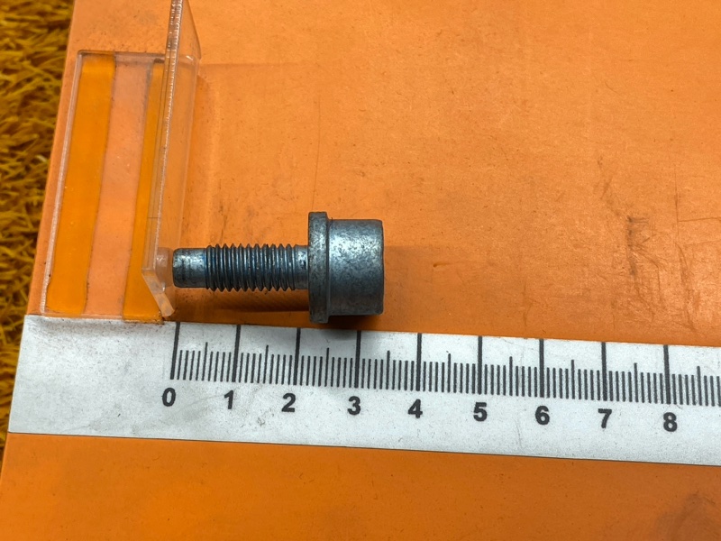 болт гидротрансформатора, 370 рублей, Красноярск