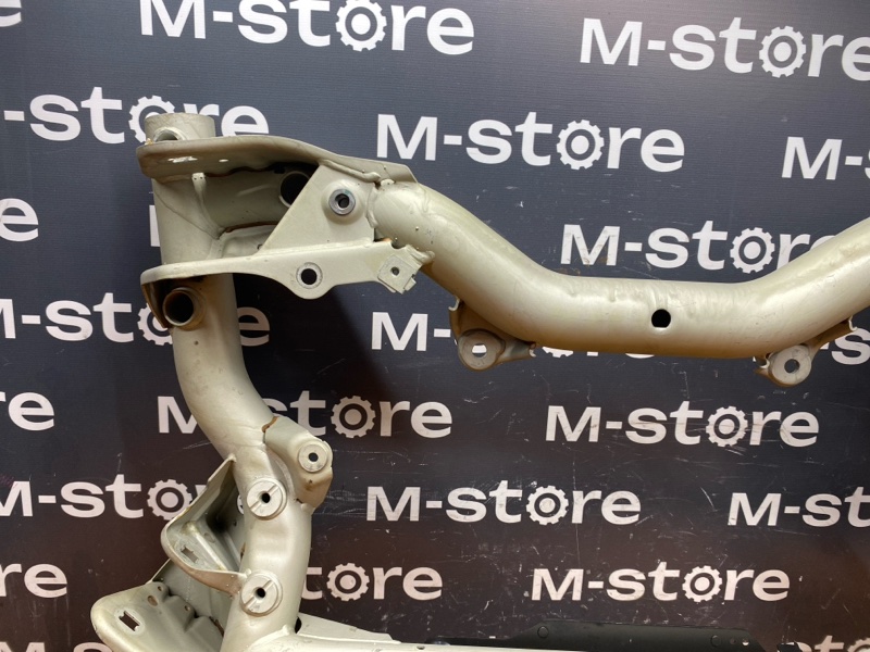 Балка поперечная (подрамник), 7200 рублей, Красноярск