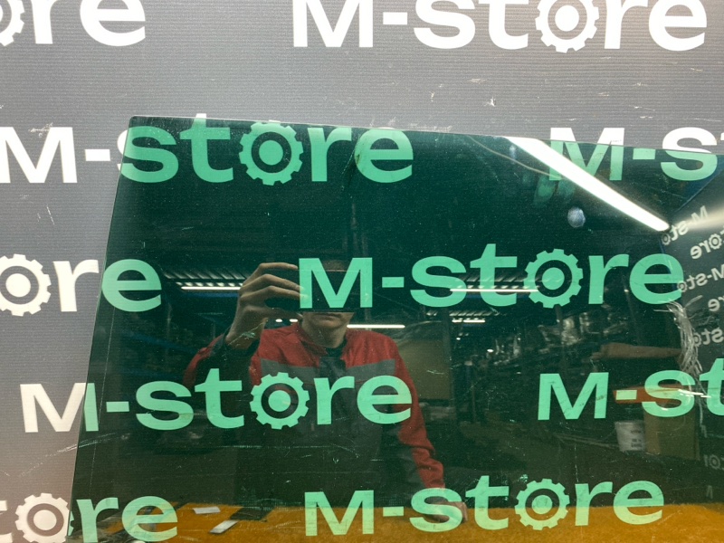 Стекло боковое, 1900 рублей, Красноярск