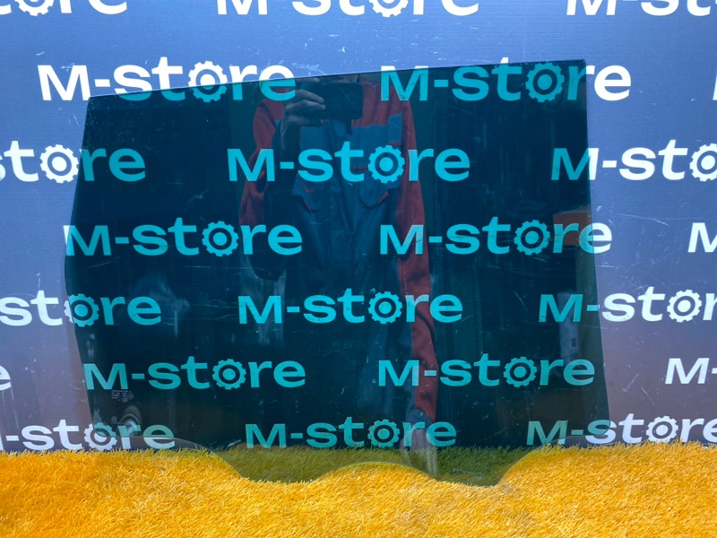 Стекло боковое, 1900 рублей, Красноярск