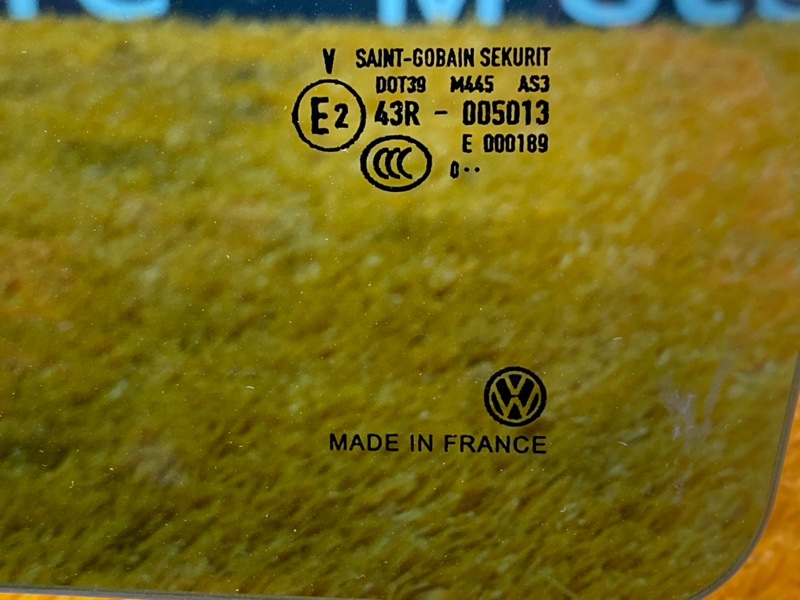 Стекло боковое, 1900 рублей, Красноярск