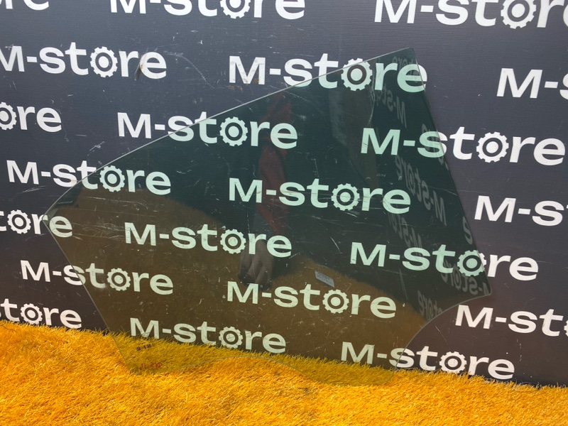 Стекло боковое, 950 рублей, Красноярск