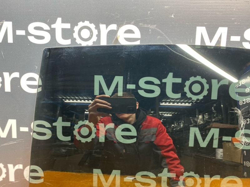 Стекло боковое, 2850 рублей, Красноярск