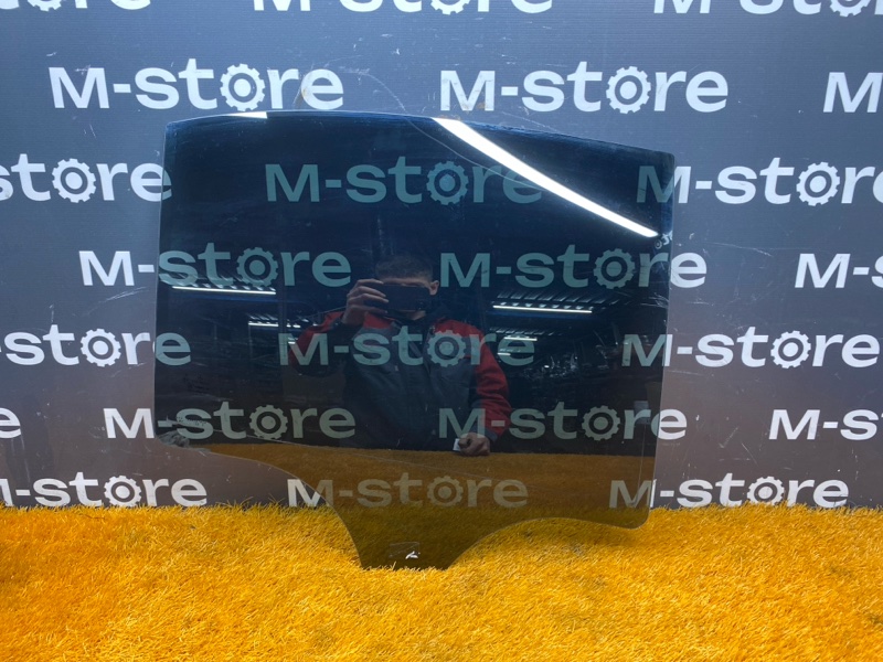 Стекло боковое, 1430 рублей, Красноярск