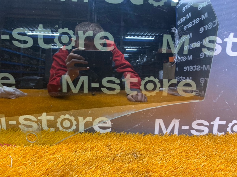 Стекло боковое, 800 рублей, Красноярск