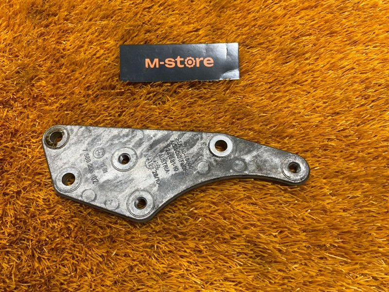 кронштейн помпы, 1500 рублей, Красноярск