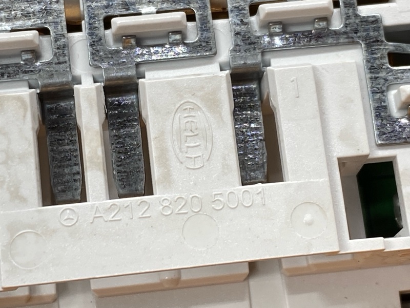 плафон освещения, 670 рублей, Красноярск