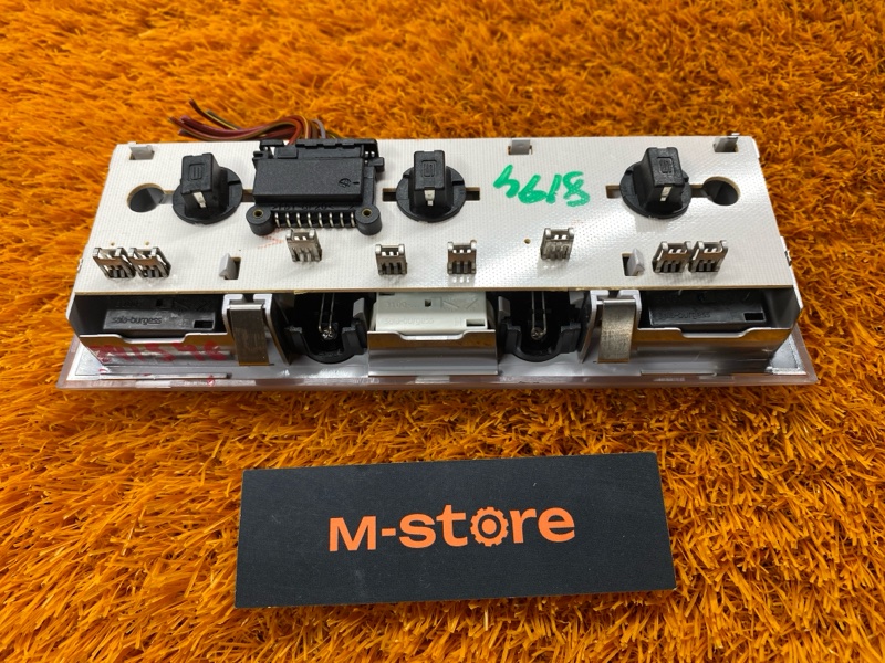 плафон освещения, 300 рублей, Красноярск