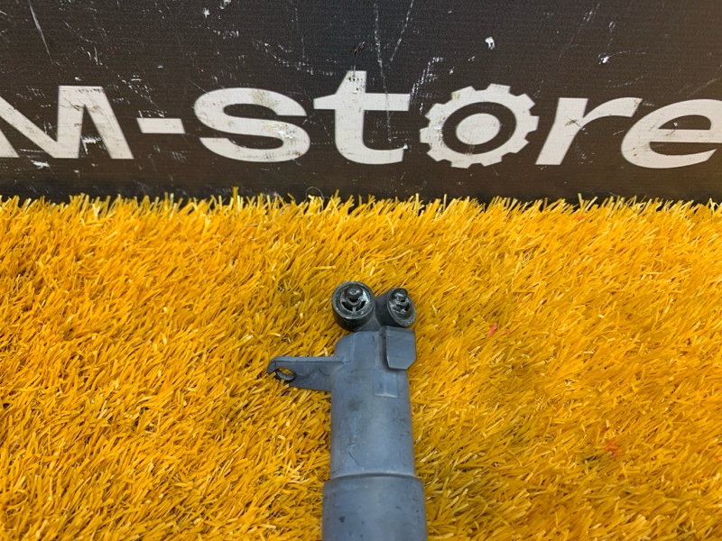 Форсунка омывателя фары, 1000 рублей, Красноярск