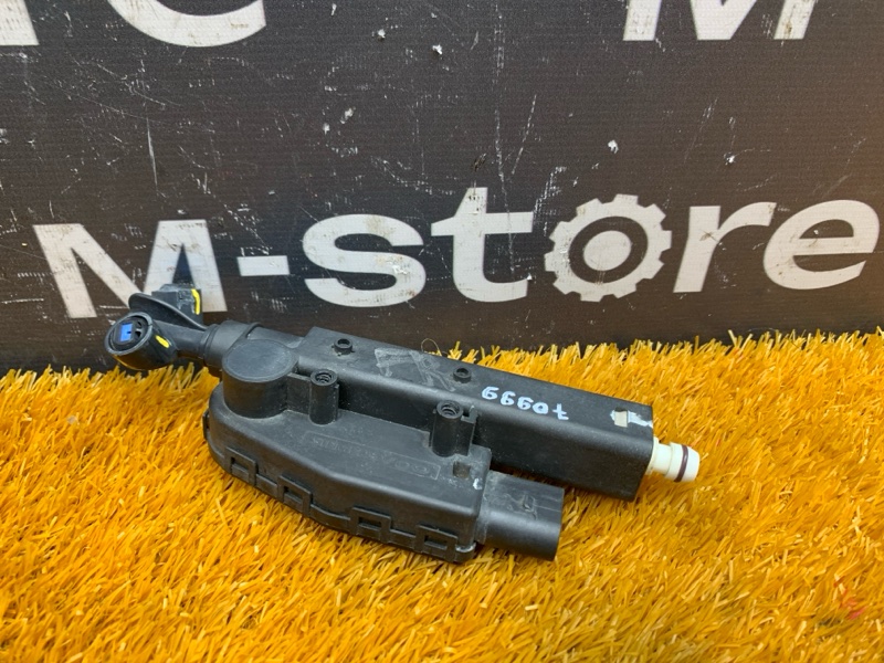 Форсунка омывателя фары, 1270 рублей, Красноярск