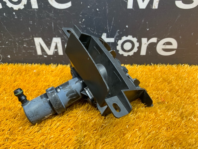 Форсунка омывателя фары, 1340 рублей, Красноярск