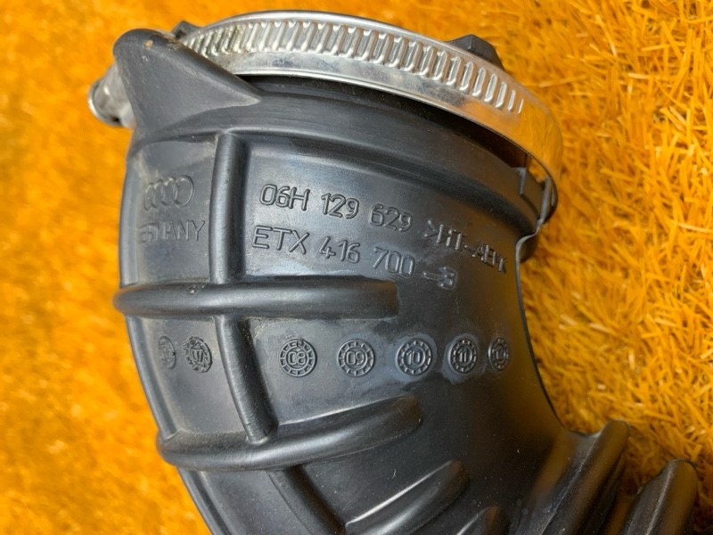 патрубок воздушного фильтра, 400 рублей, Красноярск