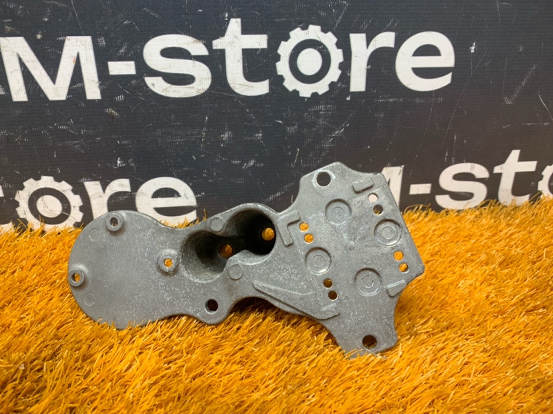 Кронштейн клапана печки, 500 рублей, Красноярск