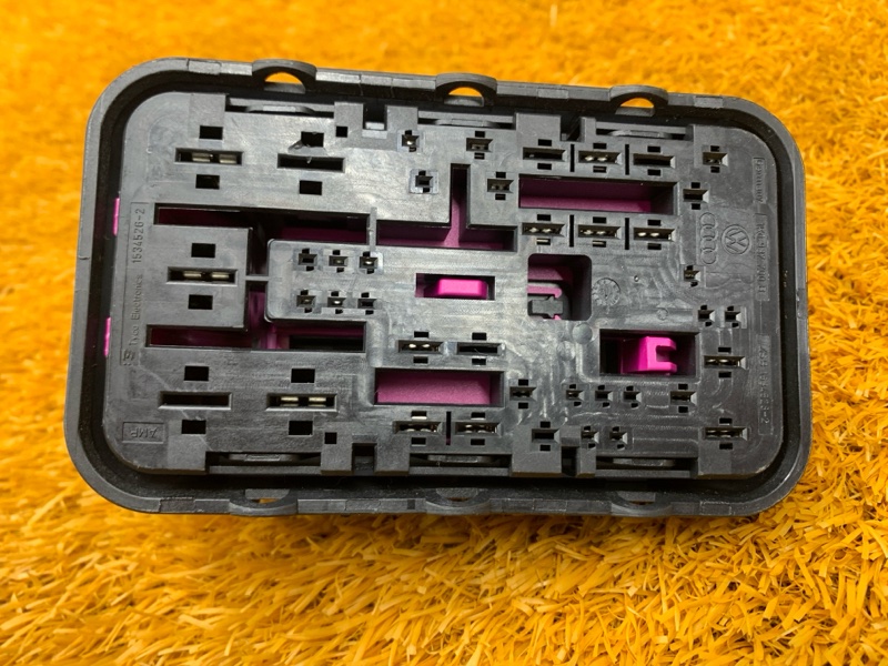 блок предохранителей, 300 рублей, Красноярск