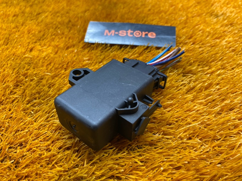 блок управления подогревом сидений, 1000 рублей, Красноярск