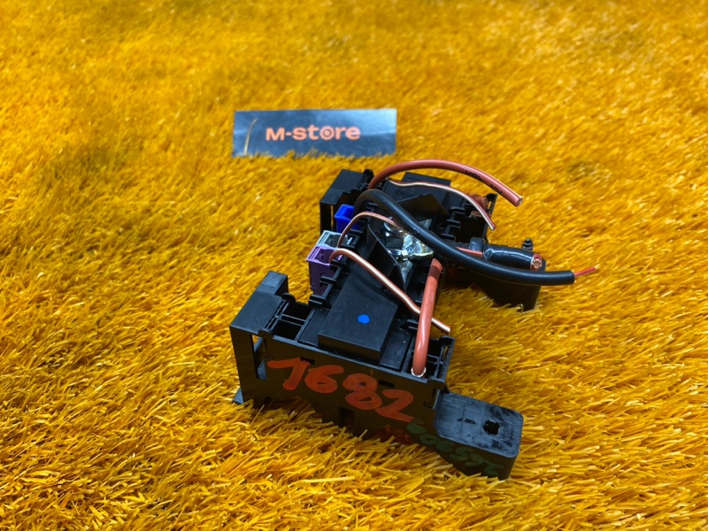 блок предохранителей, 500 рублей, Красноярск