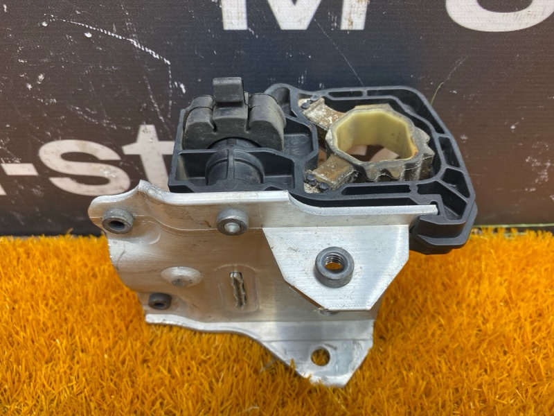 Кронштейн радиатора, 1000 рублей, Красноярск