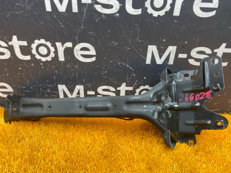 Кронштейн замка капота, 400 рублей, Красноярск