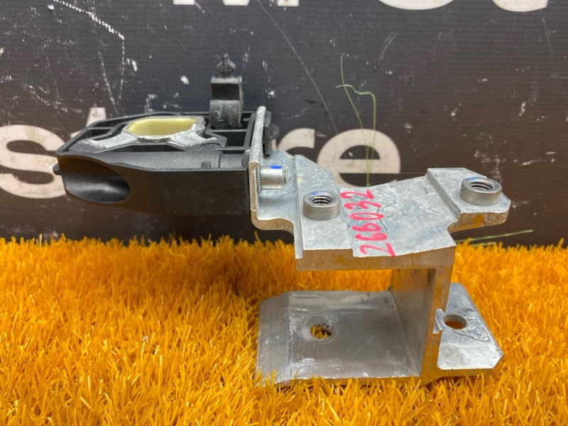 Кронштейн радиатора, 500 рублей, Красноярск