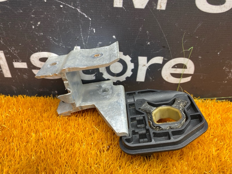 Кронштейн радиатора, 500 рублей, Красноярск