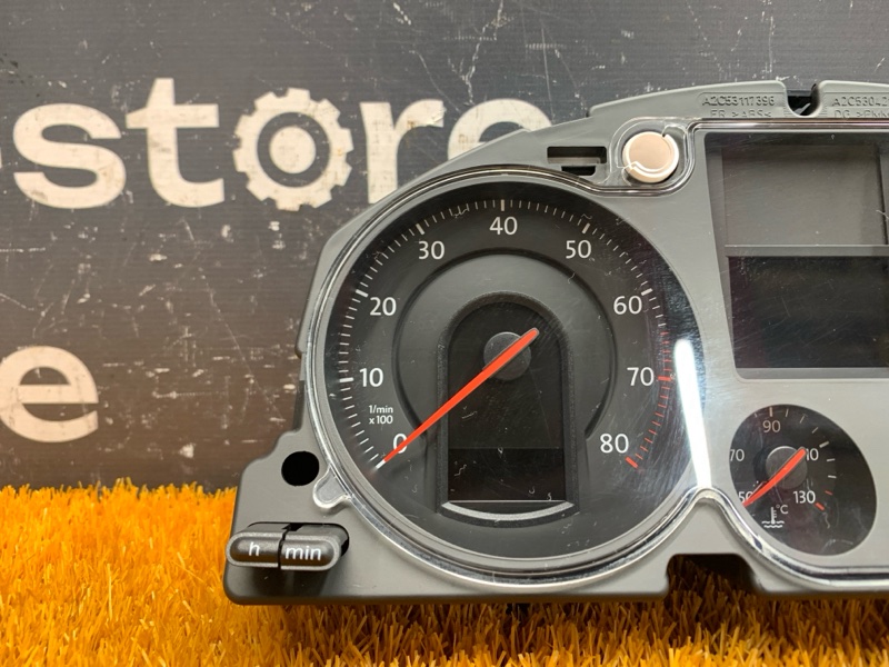 щиток приборов, 1000 рублей, Красноярск