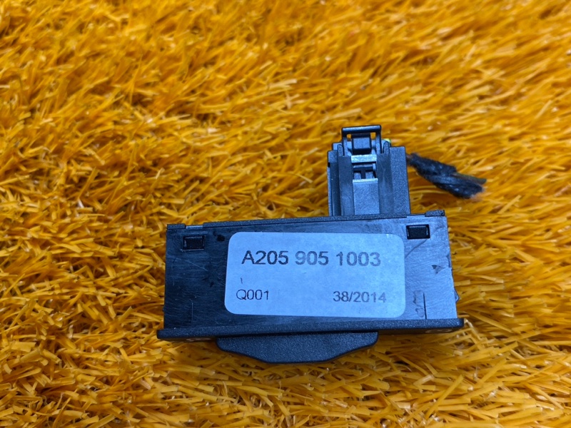 Кнопка открывания багажника, 500 рублей, Красноярск