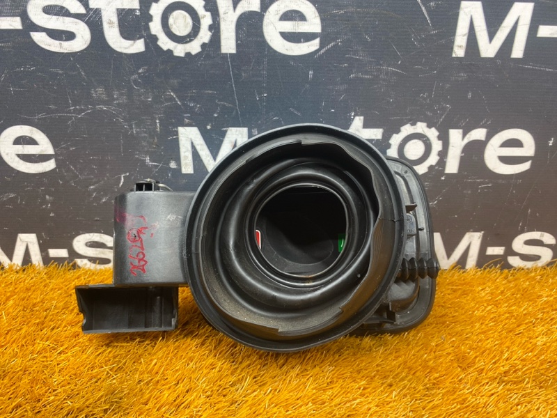 лючок бензобака, 1800 рублей, Красноярск