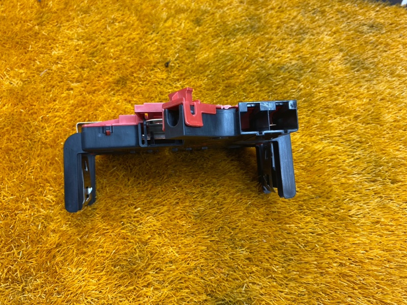 блок предохранителей, 1000 рублей, Красноярск