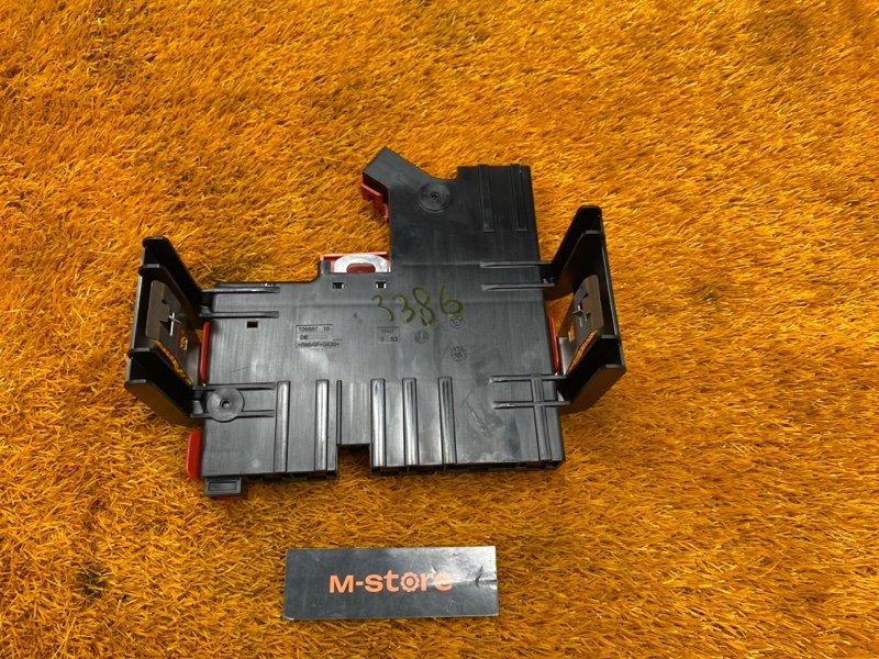 блок предохранителей, 1500 рублей, Красноярск