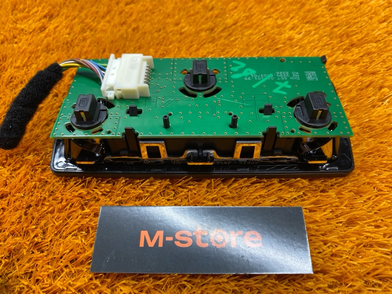 плафон освещения, 1000 рублей, Красноярск