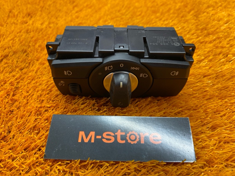 Переключатель света фар, 1000 рублей, Красноярск