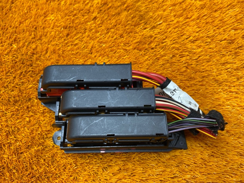 блок предохранителей, 400 рублей, Красноярск