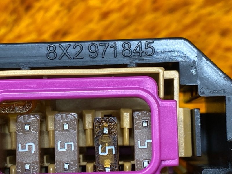 блок предохранителей, 500 рублей, Красноярск