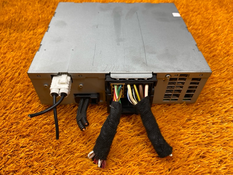 Блок управления магнитолой, 500 рублей, Красноярск