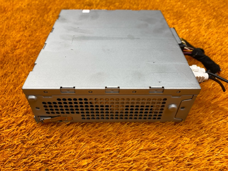 Блок управления магнитолой, 500 рублей, Красноярск