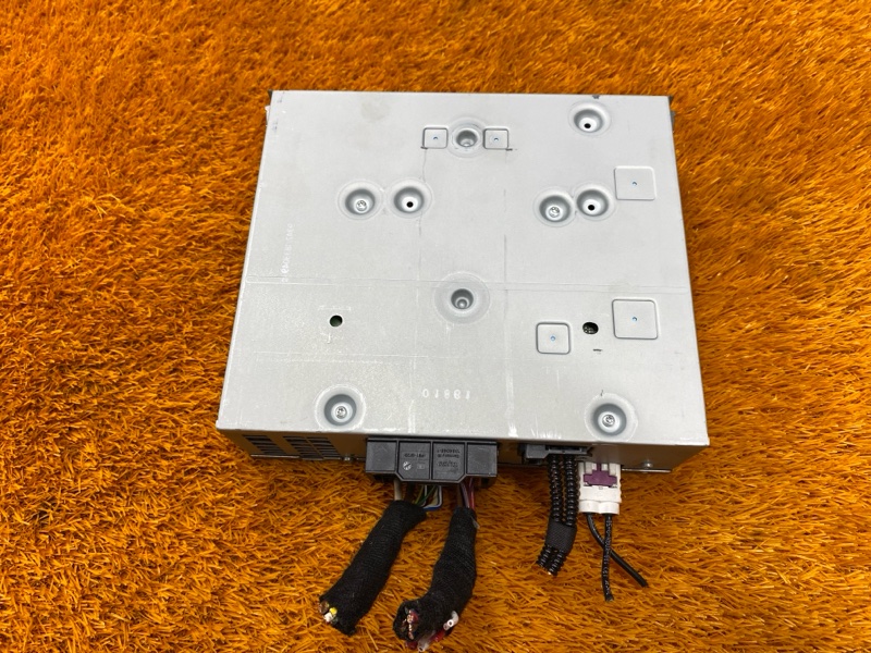 Блок управления магнитолой, 500 рублей, Красноярск