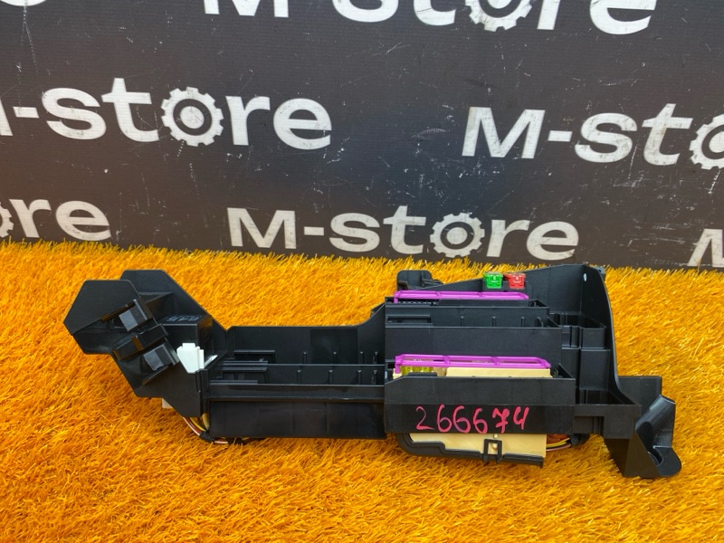 блок предохранителей, 2000 рублей, Красноярск