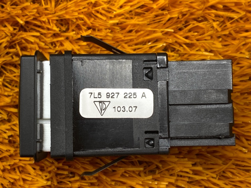 кнопки прочие, 400 рублей, Красноярск