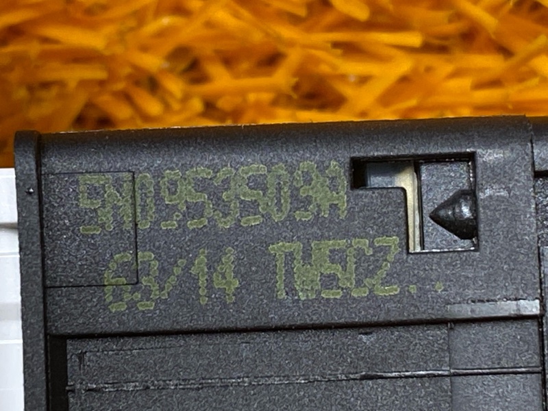 Кнопка аварийной сигнализации, 500 рублей, Красноярск