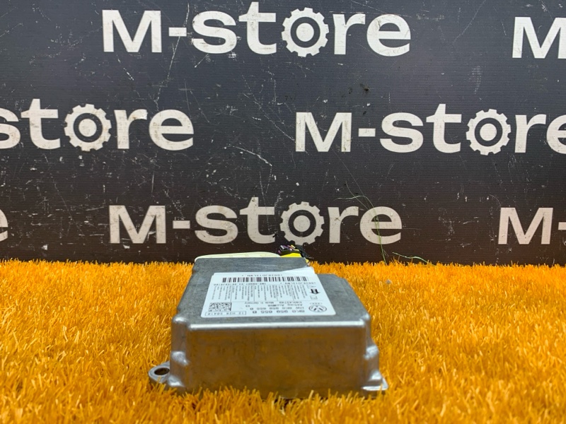 Блок управления Airbag, 2000 рублей, Красноярск