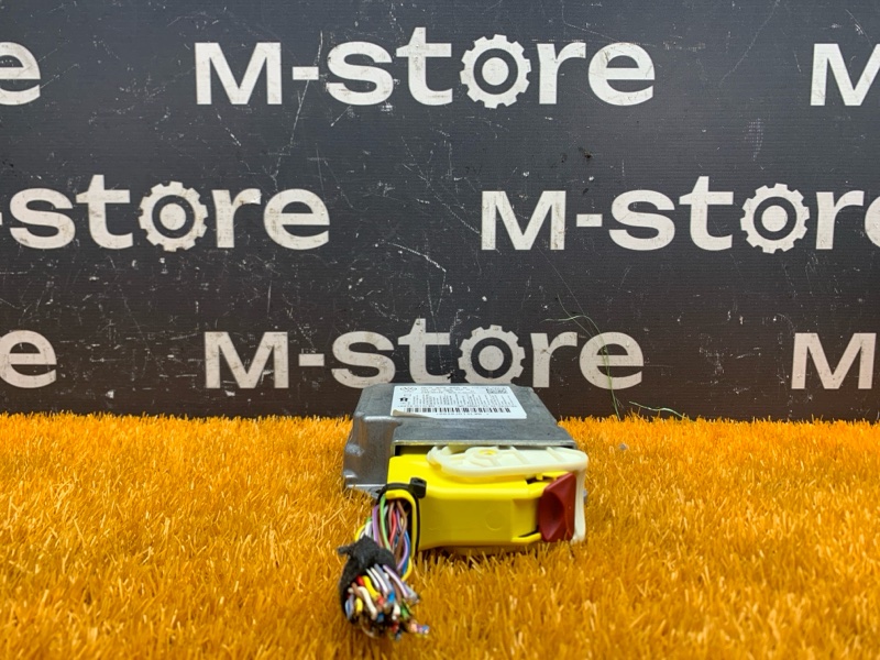 Блок управления Airbag, 2000 рублей, Красноярск