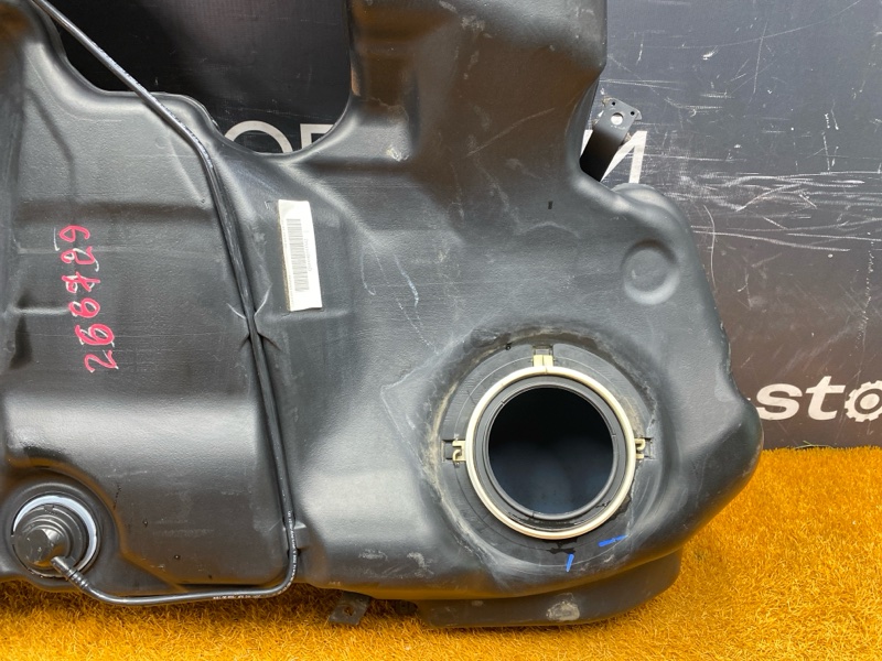 бак топливный, 1700 рублей, Красноярск