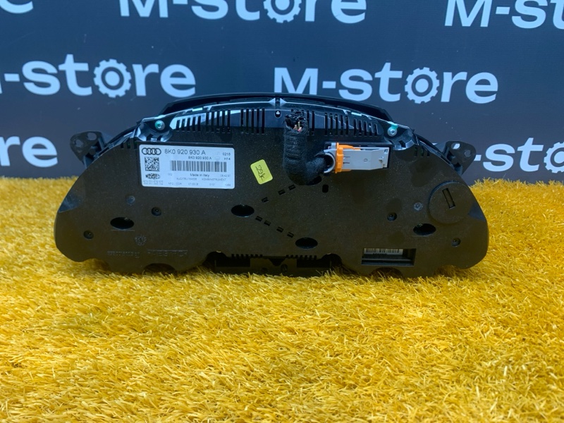 щиток приборов, 2000 рублей, Красноярск