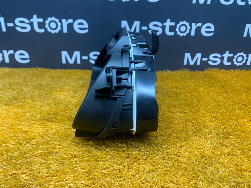 щиток приборов, 2000 рублей, Красноярск