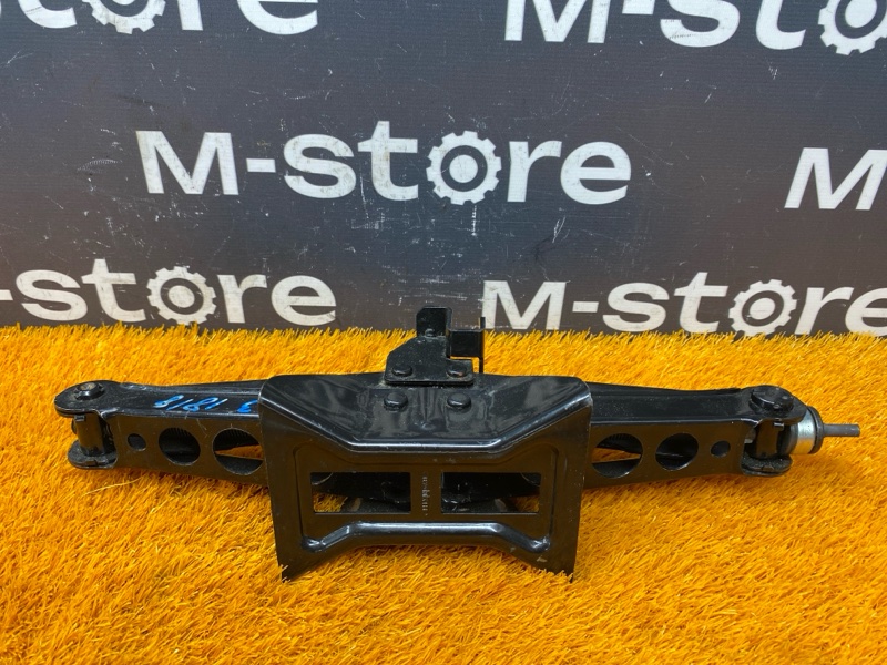 домкрат, 4000 рублей, Красноярск