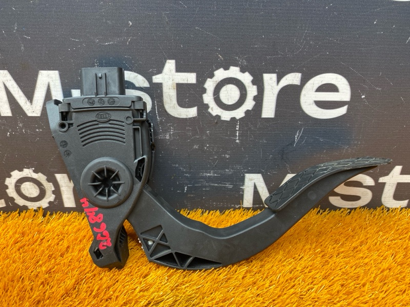 педаль газа, 500 рублей, Красноярск